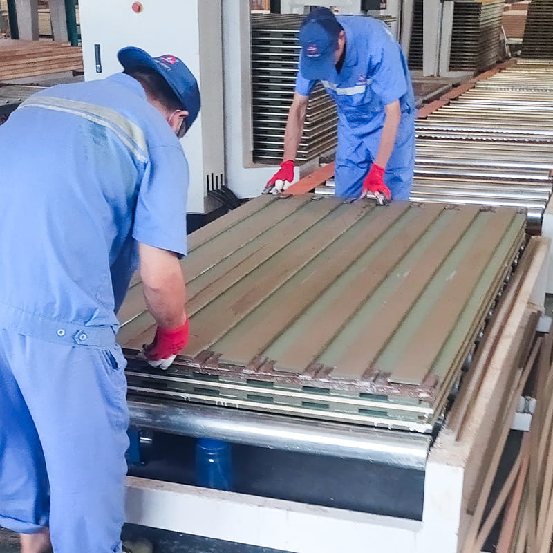 LM143 Hurtigtørrende lamineringsliminering